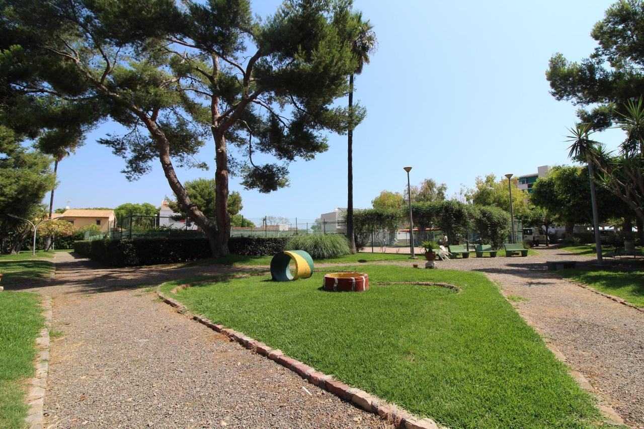 Global Properties, Apartamento Con Terraza Y Piscina A Un Paso De La Playa Canet d'En Berenguer Luaran gambar