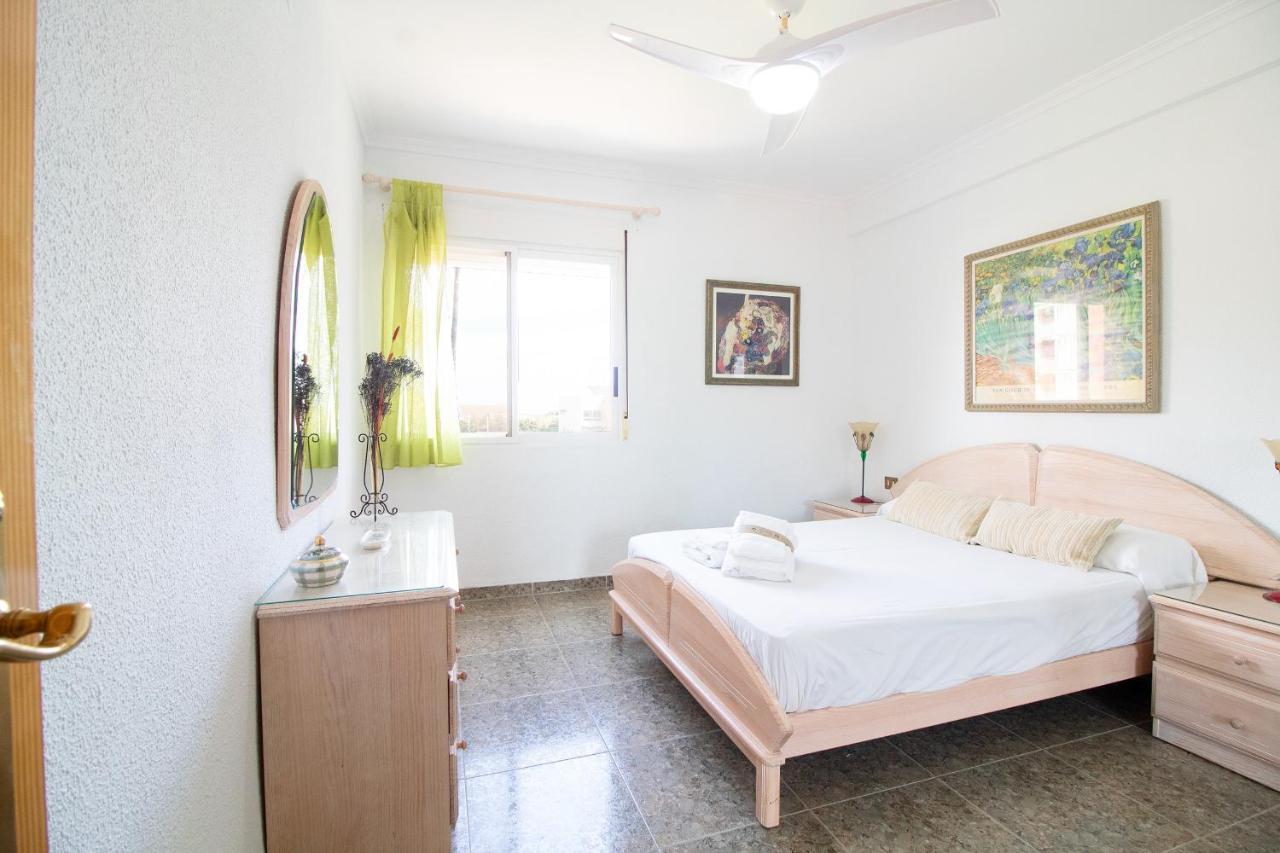 Global Properties, Apartamento Con Terraza Y Piscina A Un Paso De La Playa Canet d'En Berenguer Luaran gambar