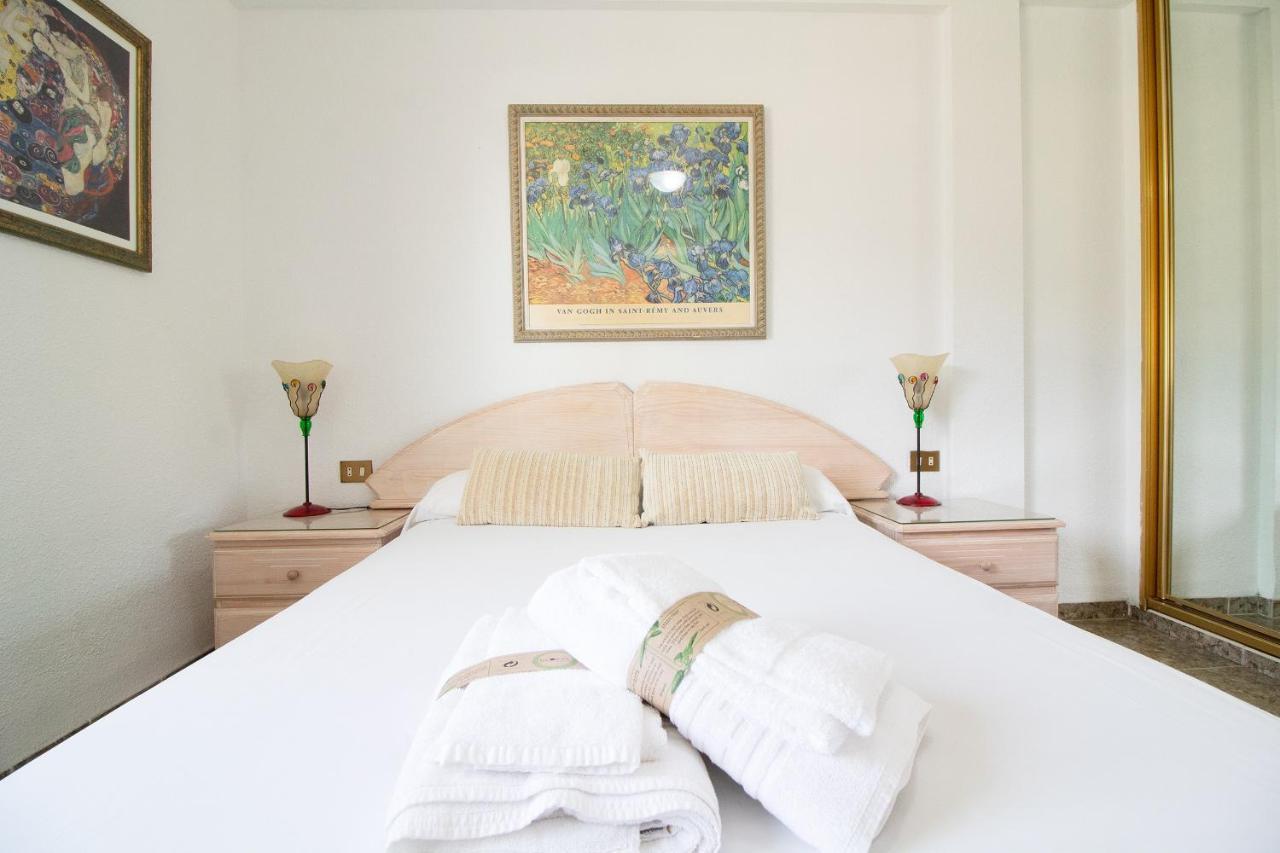 Global Properties, Apartamento Con Terraza Y Piscina A Un Paso De La Playa Canet d'En Berenguer Luaran gambar