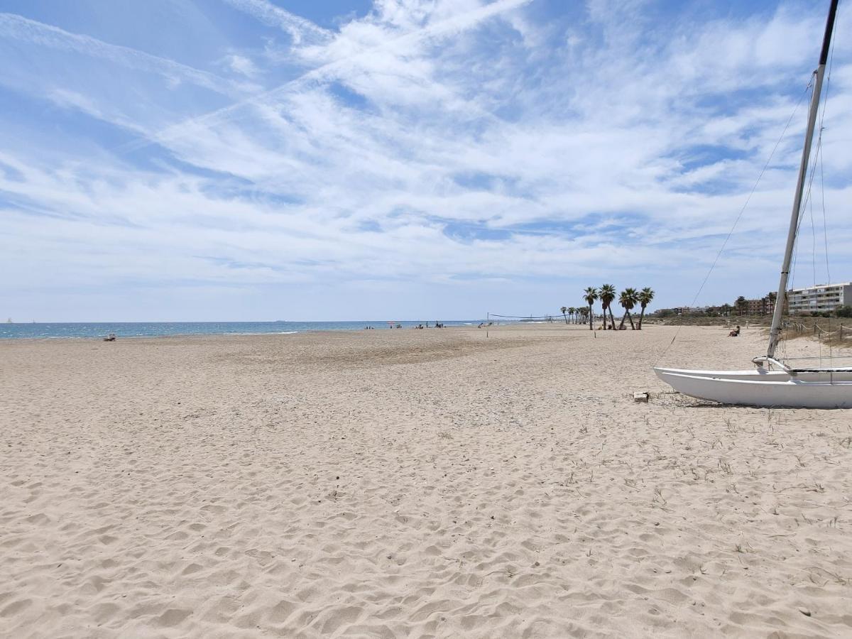 Global Properties, Apartamento Con Terraza Y Piscina A Un Paso De La Playa Canet d'En Berenguer Luaran gambar